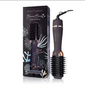 Black Ceramic Blowout Brush